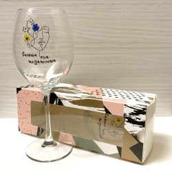 Келих Сильна та незалежка звичайна ніжка