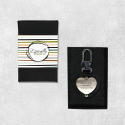 Гравірування на брелоку шкіряному серце