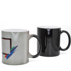 Друк на чашці хамелеон чорній