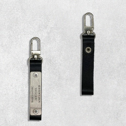 Гравірування на брелоку шкіряному держномері