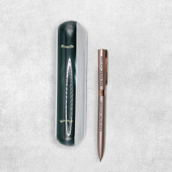 Гравірування на металевій ручці рожевої