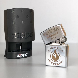  Запальничка Zippo з гравіюванням Вогонь в серці